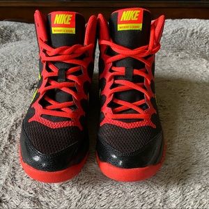 Nike shoes black and red